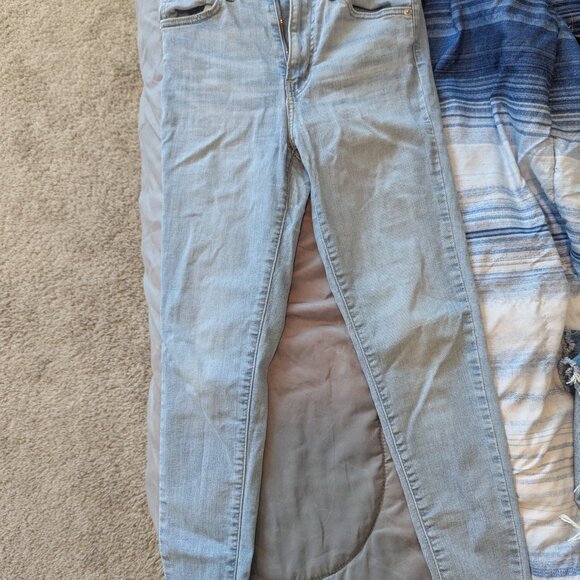 Levi’s Mile High Super Skinny Jeans – Light Wash – W26 L28 - Picture 2 of 3